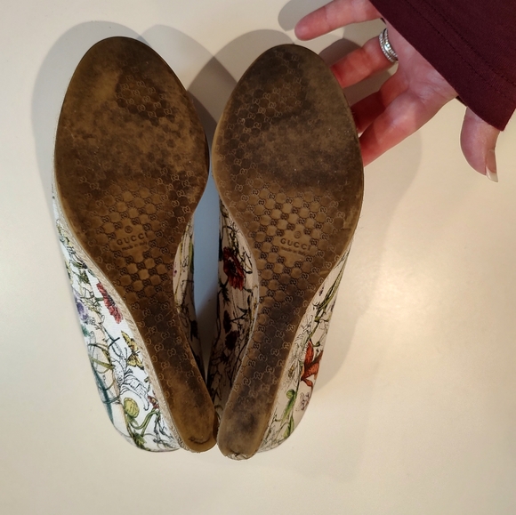 Gucci Authentic Charlotte Floral Wedges Horsebit Hardware Peep Toe 37.5 - Picture 9 of 16